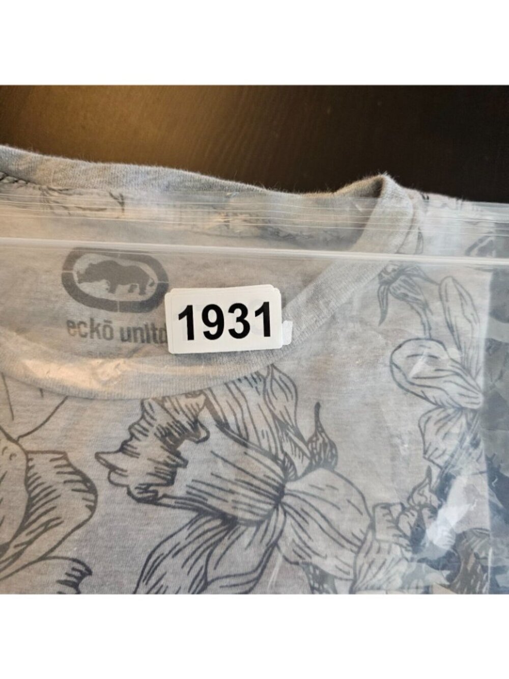 Ecko T Shirt Mens M Gray Floral Graphic Print Short Sleeve Crew Neck Top - Picture 10 of 10